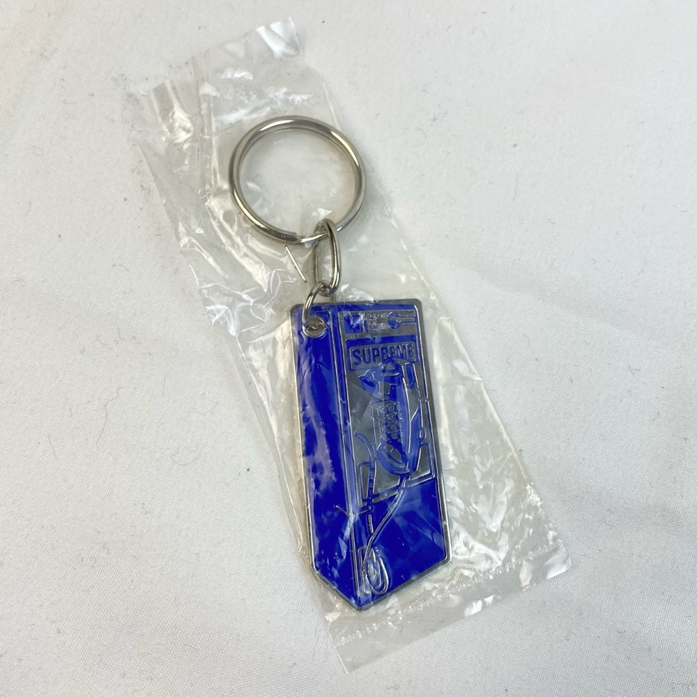Supreme Payphone Key Chain FW18